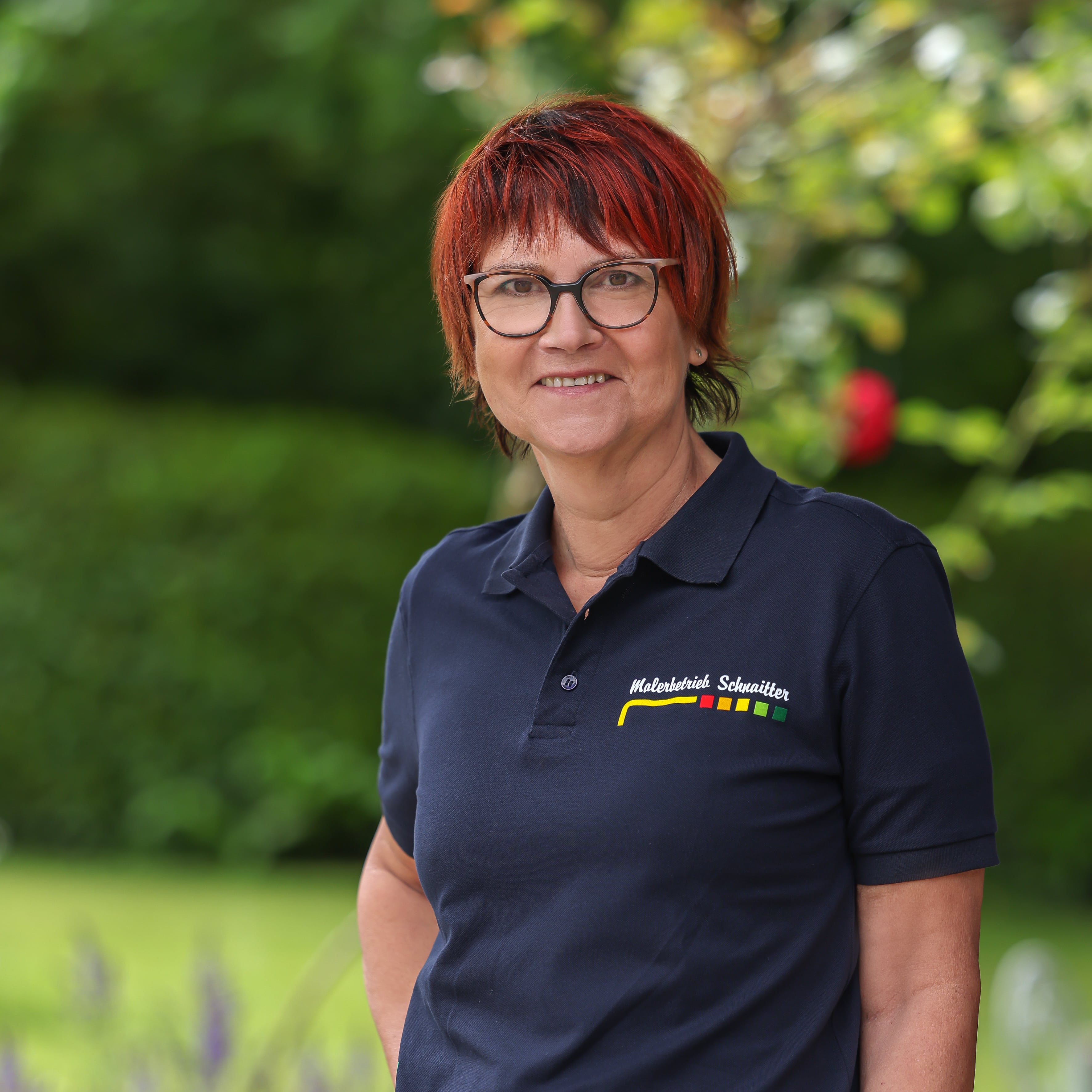k_malerbetrieb_schnaitter_zell_mitarbeiter_team_portrait_anette_maler_und_lackierer_buero.jpg